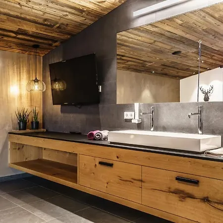 Horská chata - The Peak