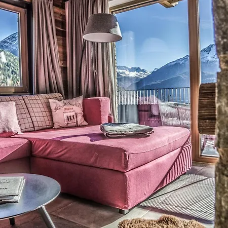 The Peak - Mit Outdoor-pool Chalet Sölden