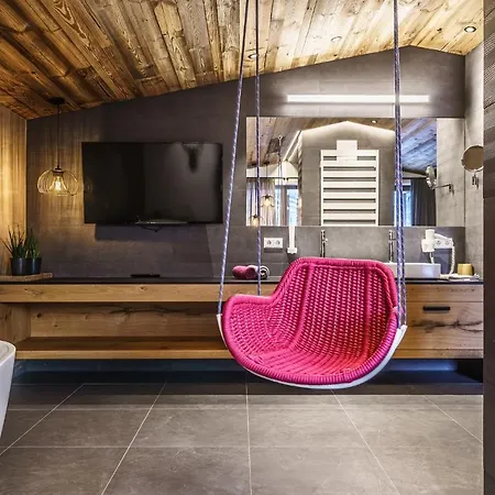 Dağ evi - The Peak *