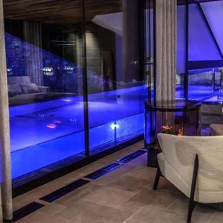 The Peak - Mit Outdoor-pool Chalet