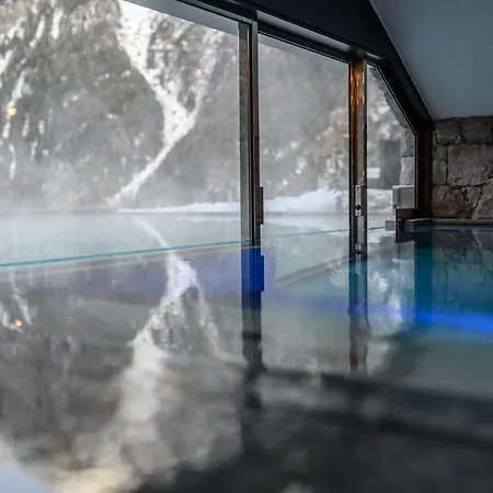 The Peak - Mit Outdoor-pool Chalet *