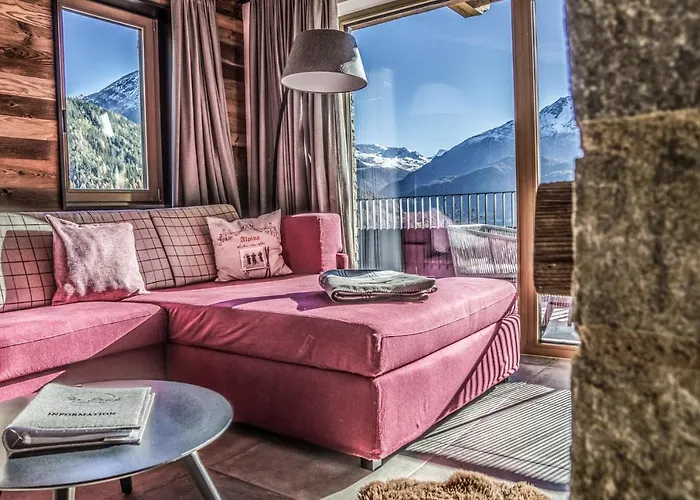 - The Peak Chalet Sölden