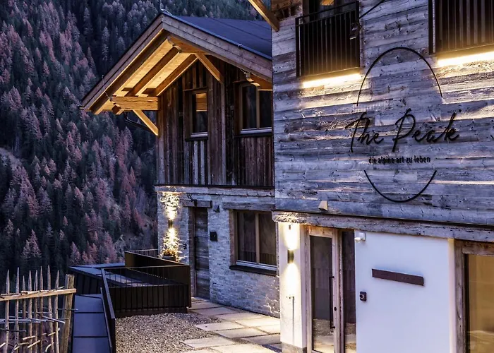 Chalet - The Peak *