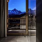 - The Peak Domek alpejski